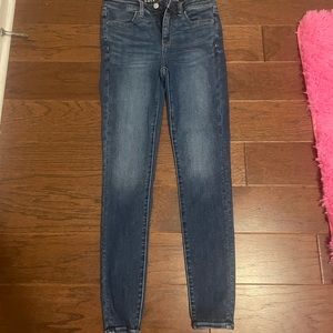 american Eagle jeans size 2 women’s